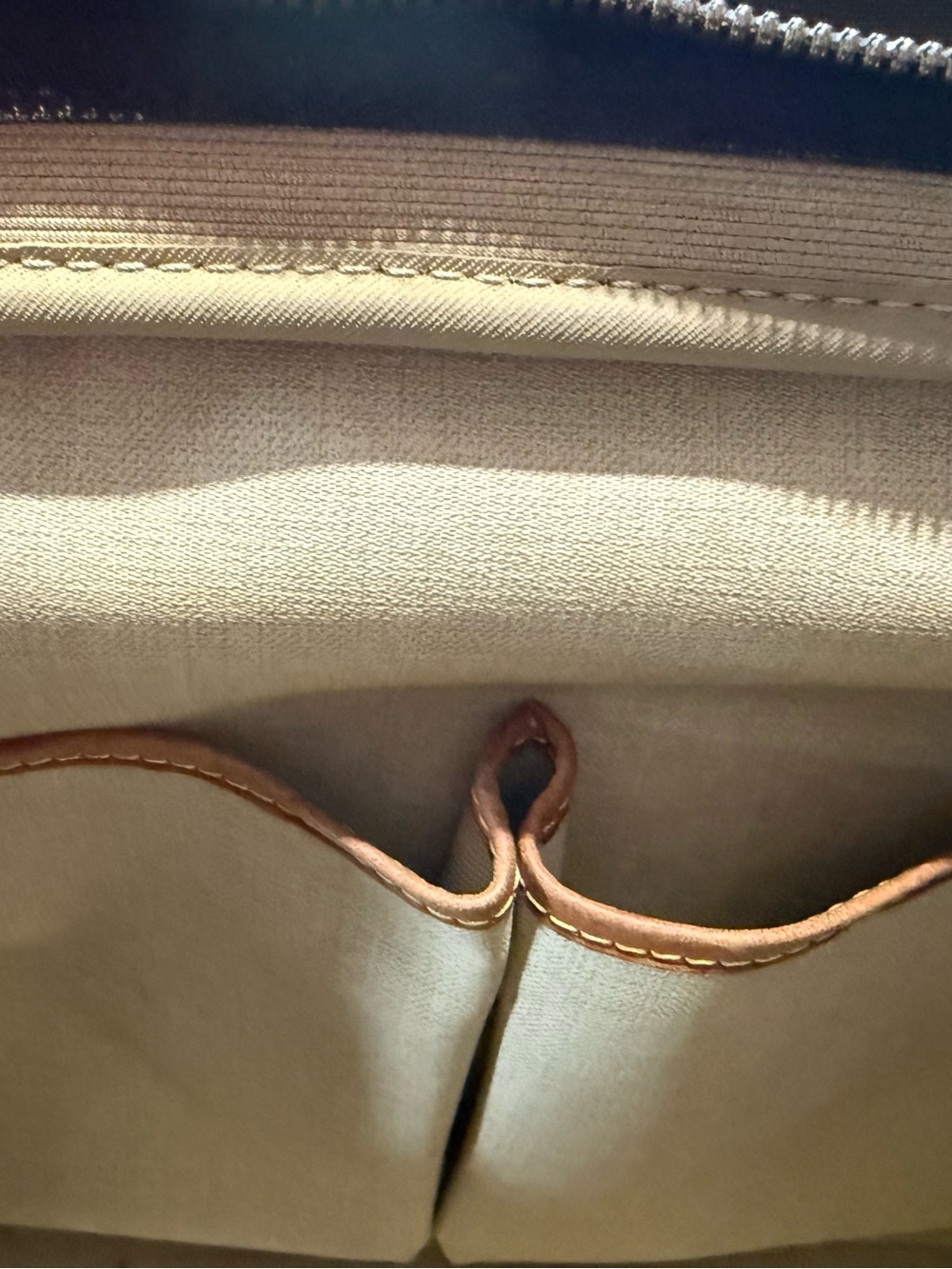 Louis Vuitton Vintage Signature Monogram Canvas Unisex Messenger Reporter GM Bag - Picture 4 of 10